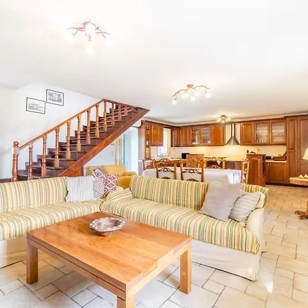 Ilios Semesterbostad